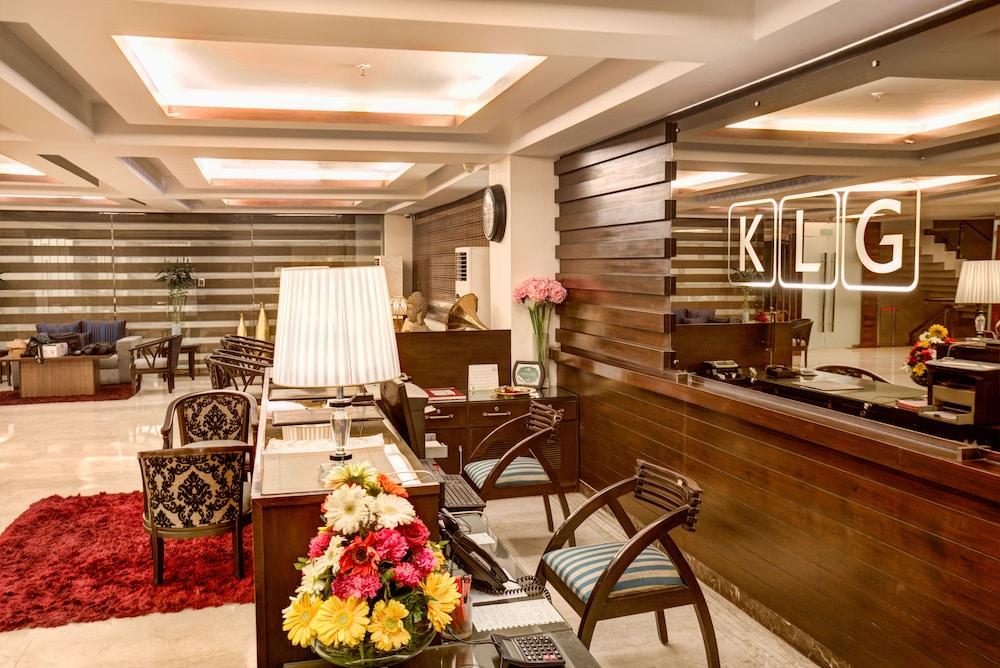 Mercure Chandigarh Tribune Chowk Exterior photo