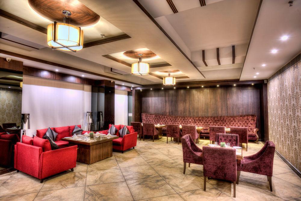 Mercure Chandigarh Tribune Chowk Exterior photo
