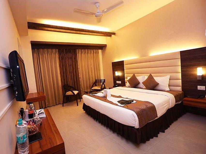 Mercure Chandigarh Tribune Chowk Exterior photo