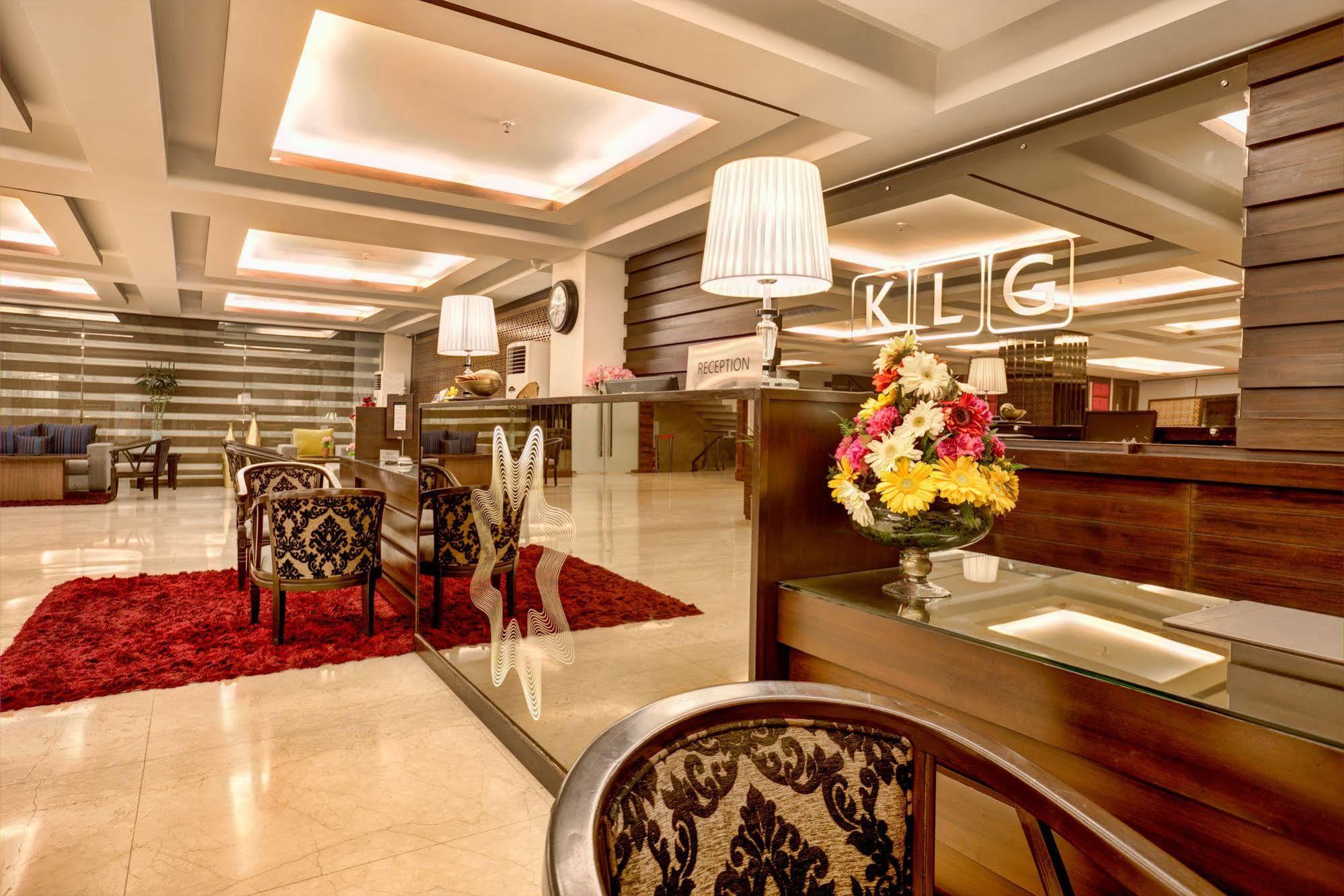 Mercure Chandigarh Tribune Chowk Exterior photo